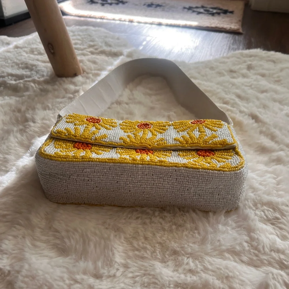 Beaded White Shoulder Bag with Yellow Sunflower Accents
